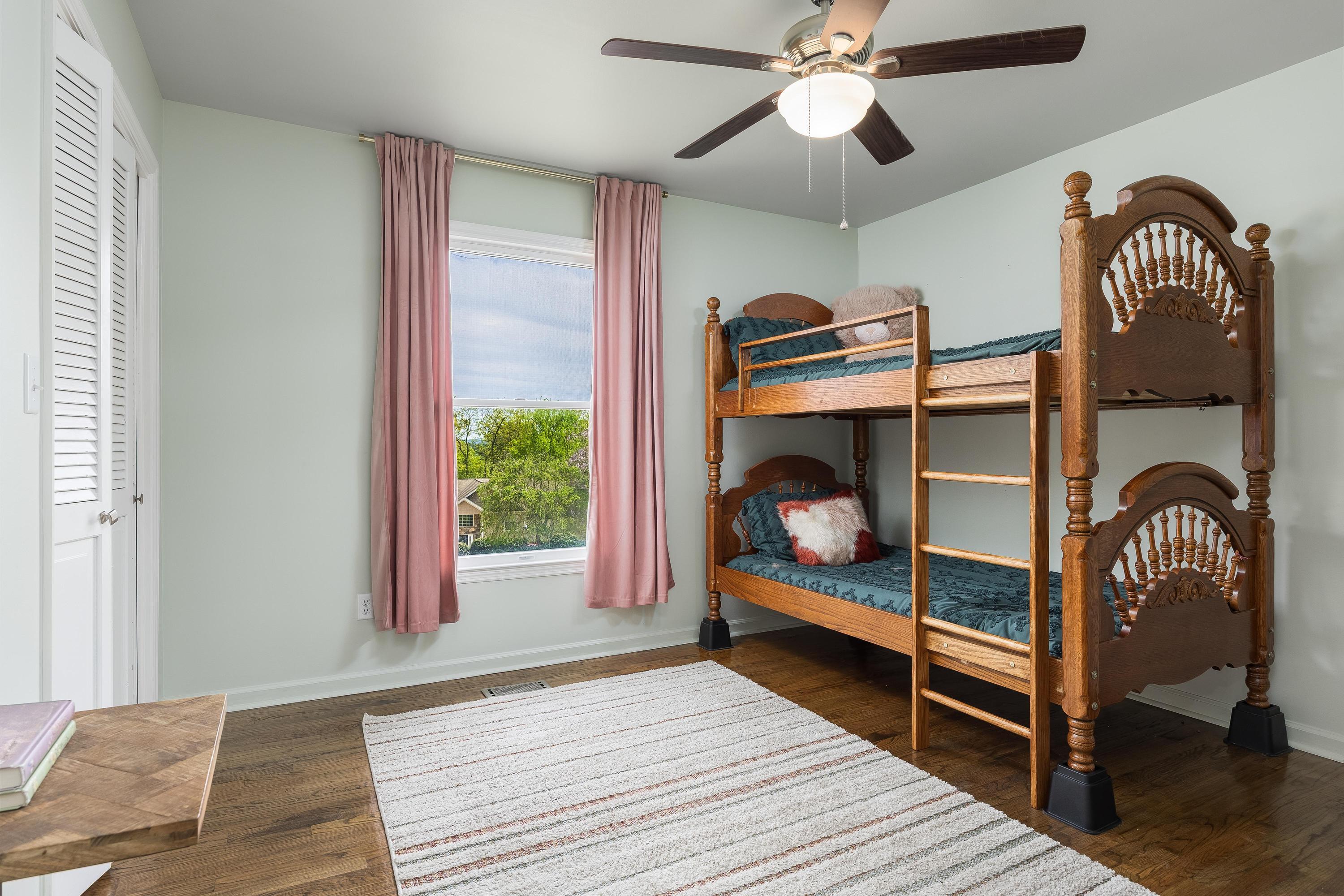 5303 Inlet View Lane Hixson, TN 37343 - Photo 27 of 50 Bedroom 2