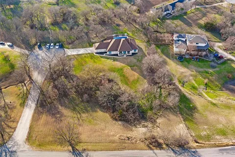 $725,000 | 128 Remuda Court East, Fort Worth, TX 76108