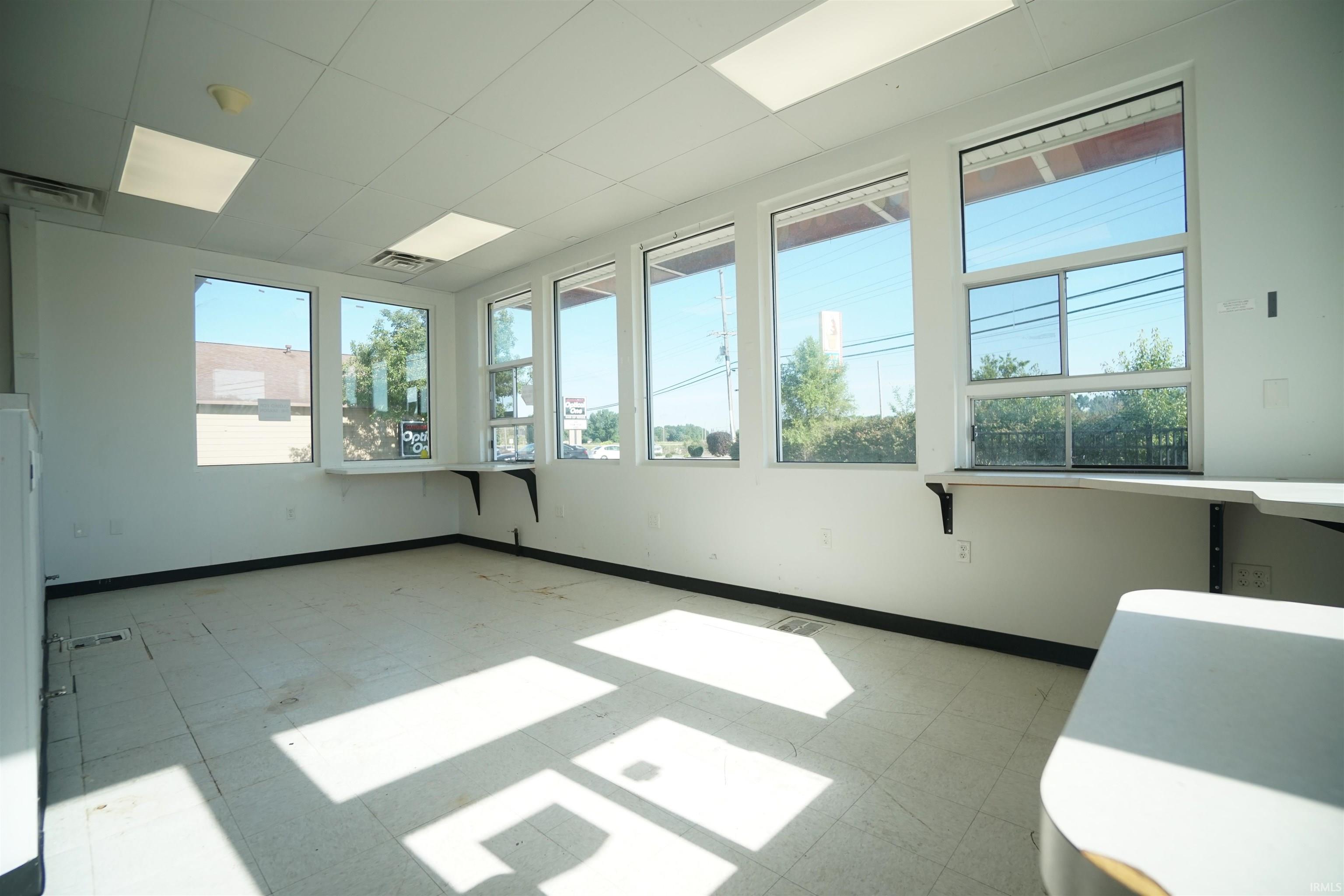 2950 Frontage Road Warsaw, IN 46580 - Photo 9 of 27