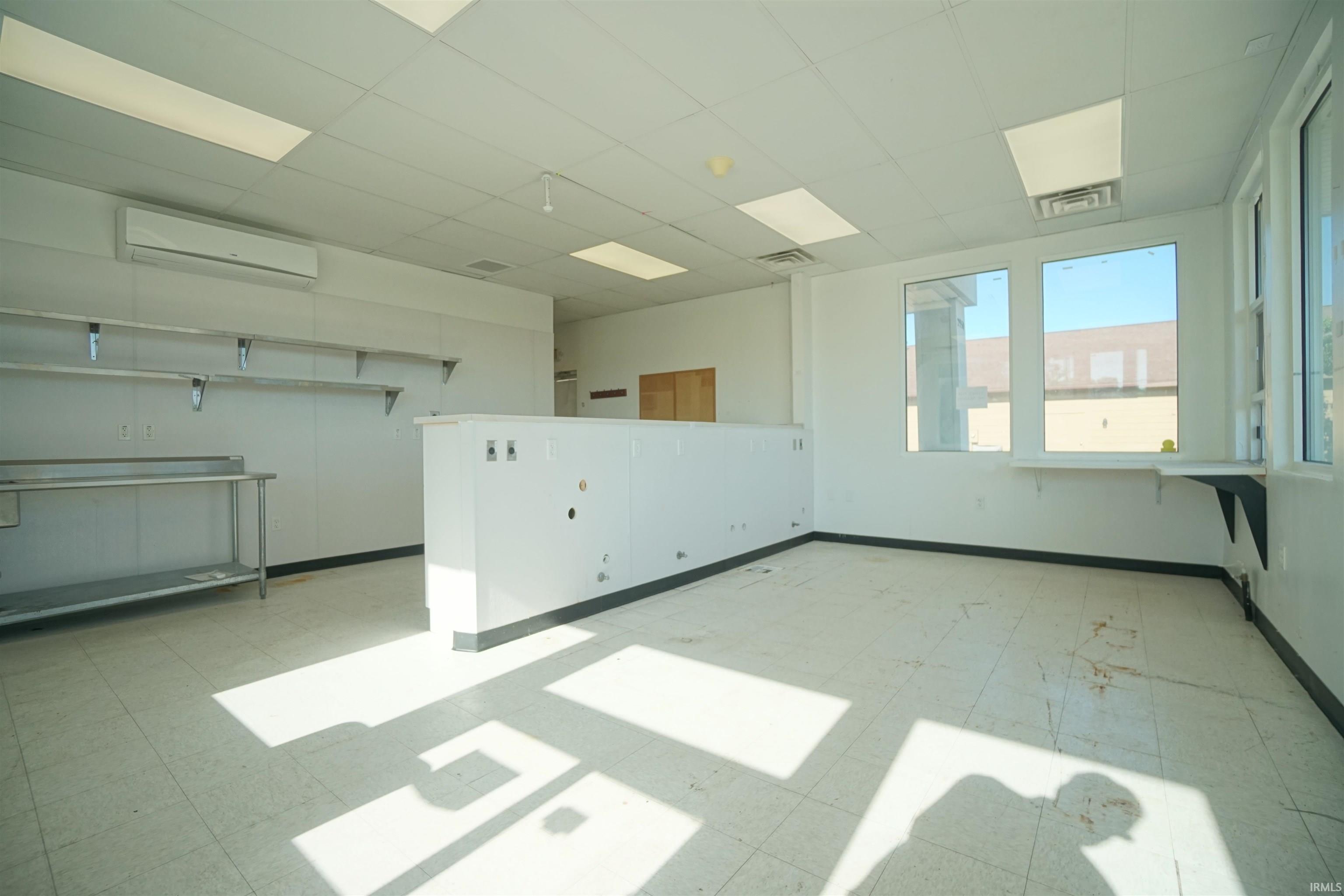 2950 Frontage Road Warsaw, IN 46580 - Photo 10 of 27