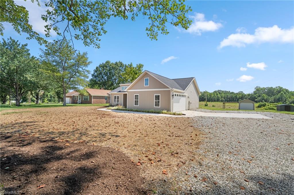 4409 Rehobeth Church Road Greensboro, NC 27406 - Photo 5 of 48