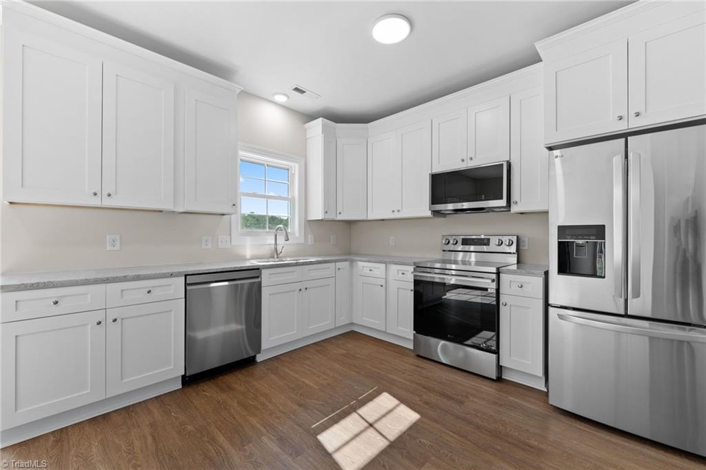 4409 Rehobeth Church Road Greensboro, NC 27406 - Photo 9 of 48