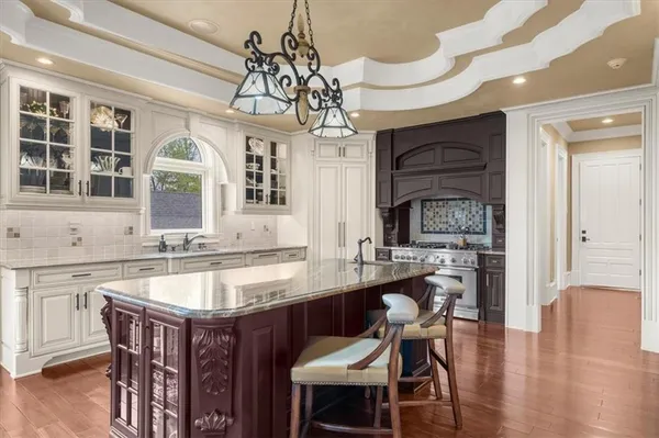 $3,300,000 | 9005 Hayes Drive, Gainesville, GA 30506