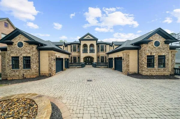 $3,300,000 | 9005 Hayes Drive, Gainesville, GA 30506