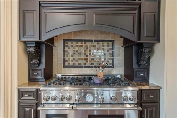 $3,300,000 | 9005 Hayes Drive, Gainesville, GA 30506