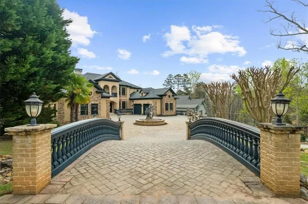 $3,300,000 | 9005 Hayes Drive, Gainesville, GA 30506