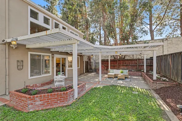 a view of deck with patio