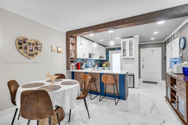 $155,000 | 1000 Hillcrest Court, Unit 207, Hollywood, FL 33021