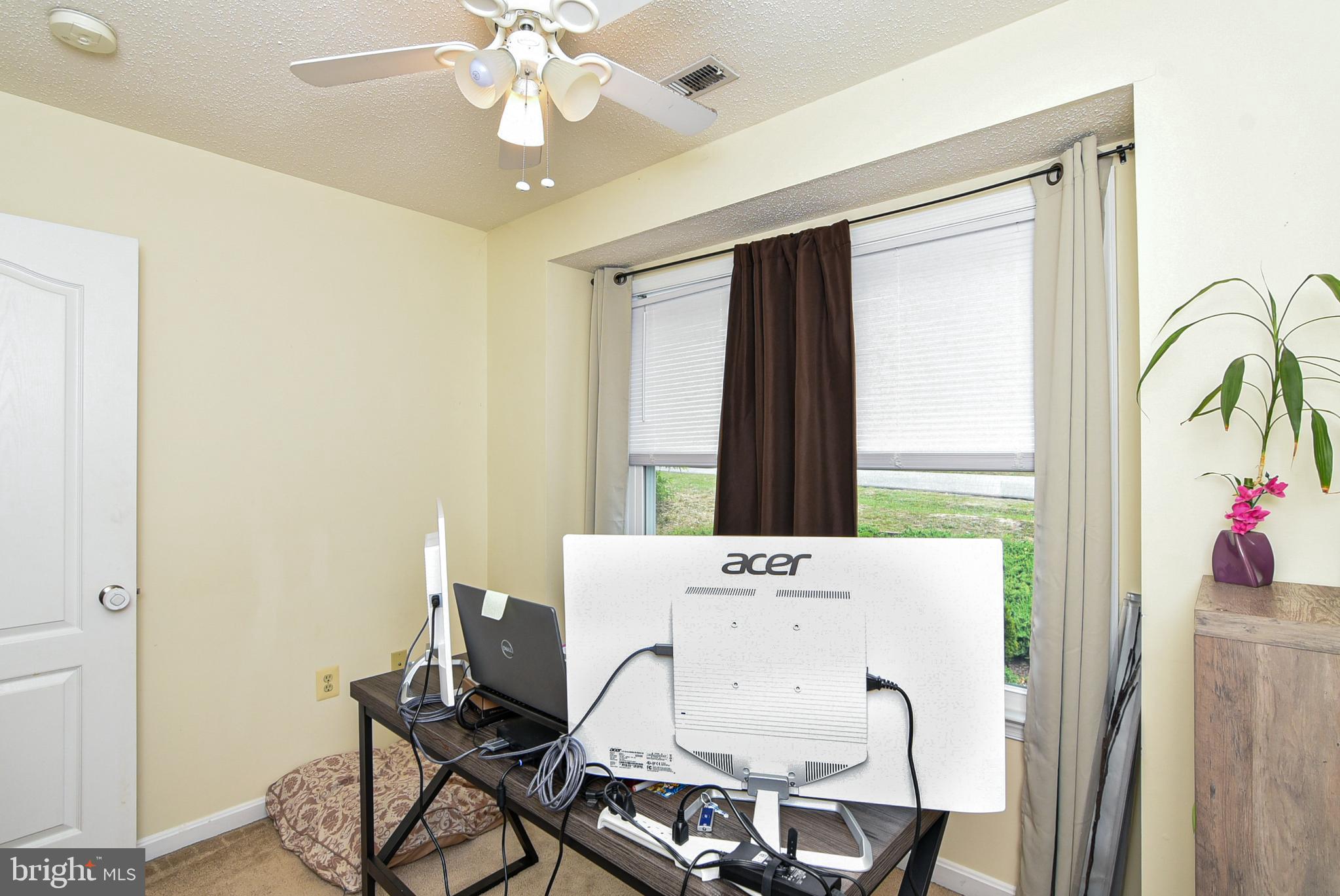 6053 Igo Road King George, VA 22485 - Photo 32 of 44 Bedroom #4/Office with Carpet