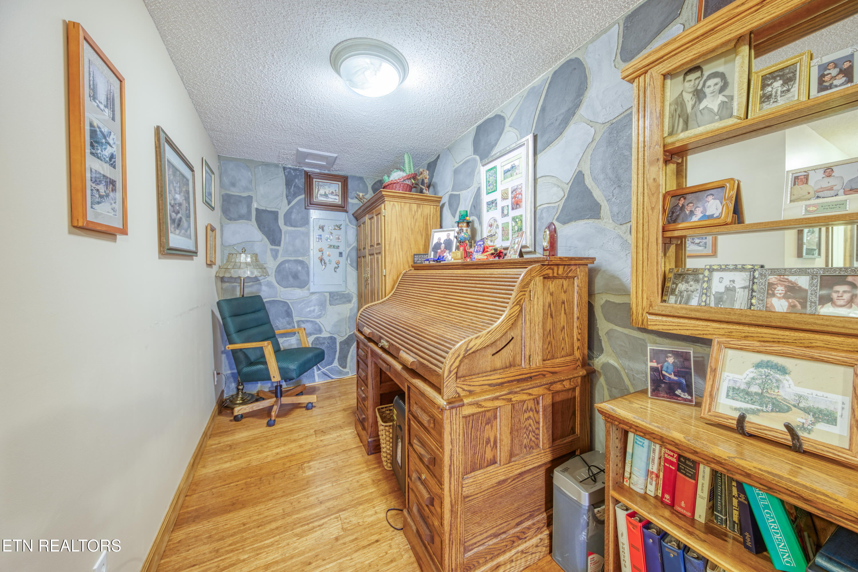 9161 Buffalo Road Oneida, TN 37841 - Photo 29 of 54 0H3A4595_27