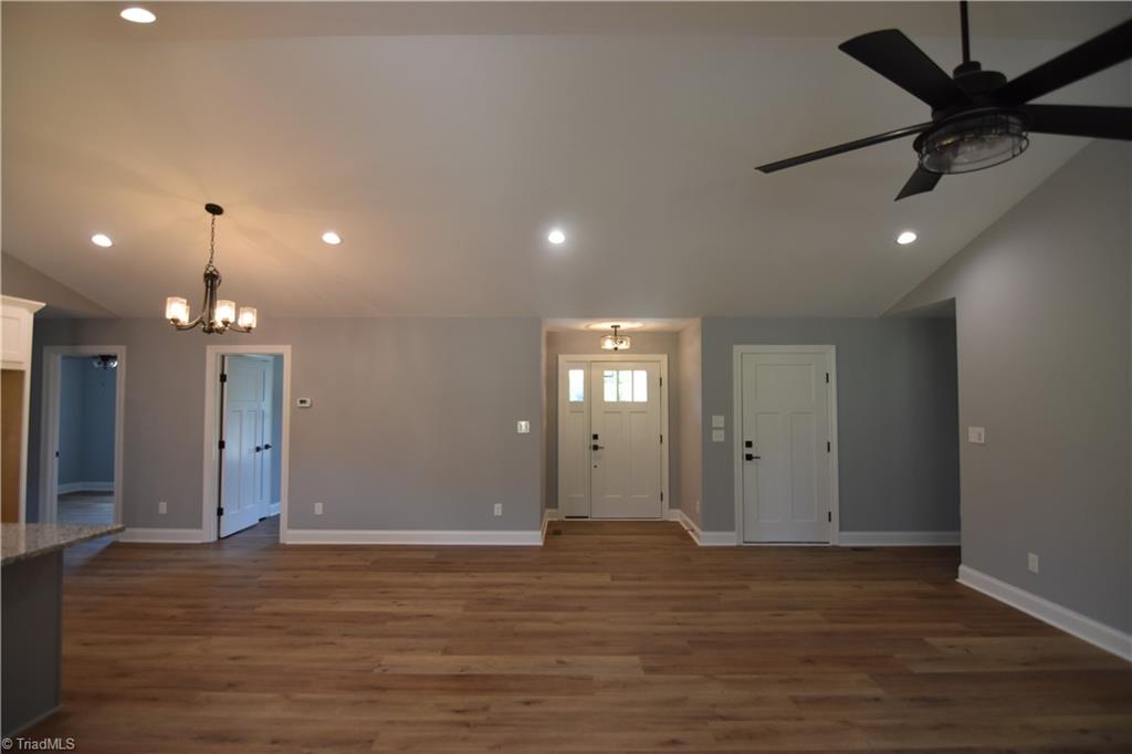 2501 Denton Road Thomasville, NC 27360 - Photo 11 of 20