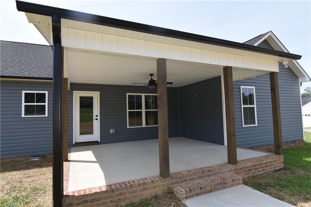 2501 Denton Road Thomasville, NC 27360 - Photo 4 of 20