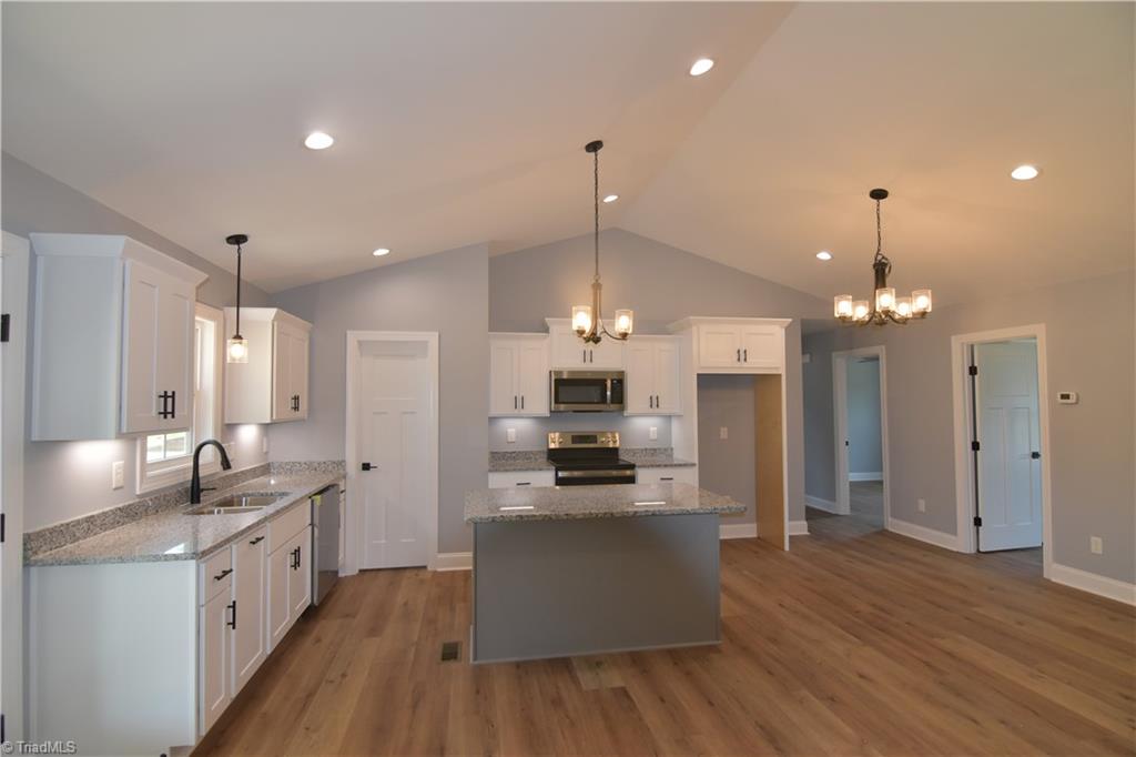 2501 Denton Road Thomasville, NC 27360 - Photo 6 of 20