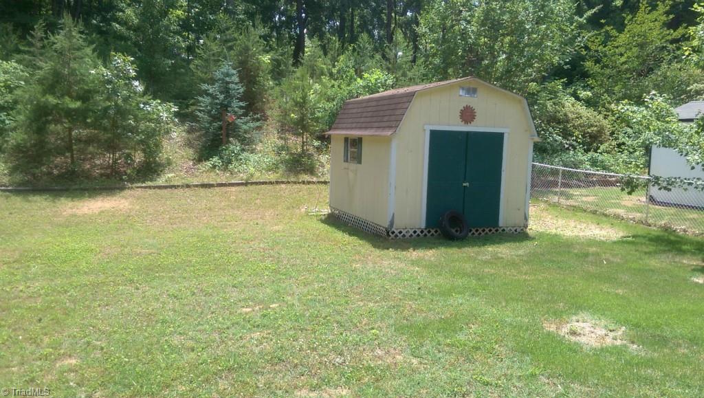 1470 Vestal Road Rural Hall, NC 27045 - Photo 15 of 17