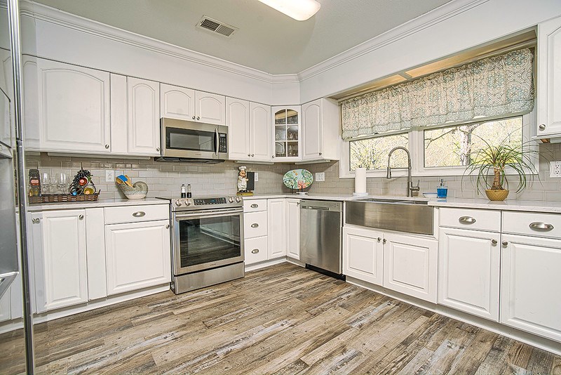 324 Trestle Road Greenwood, SC 29649 - Photo 7 of 28 Gallery Image 7