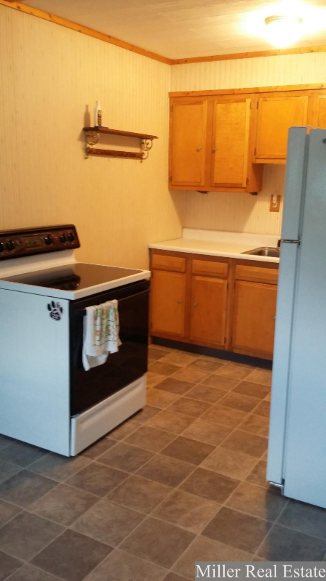 8200 Delton Road Delton, MI 49046 - Photo 4 of 22 20170814_191248