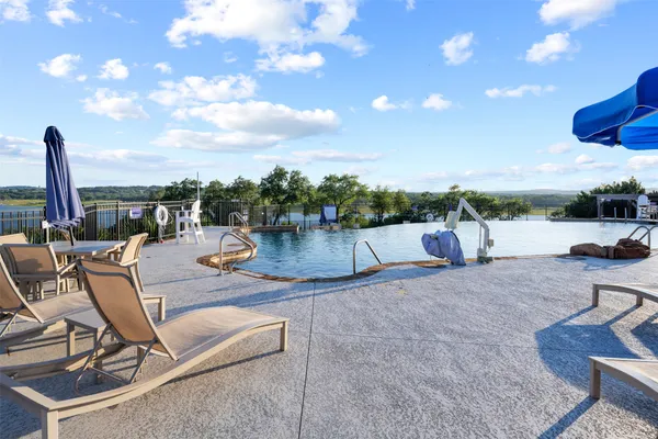 $2,400 | 8204 A Prairie Rye Drive, Lago Vista, TX 78645