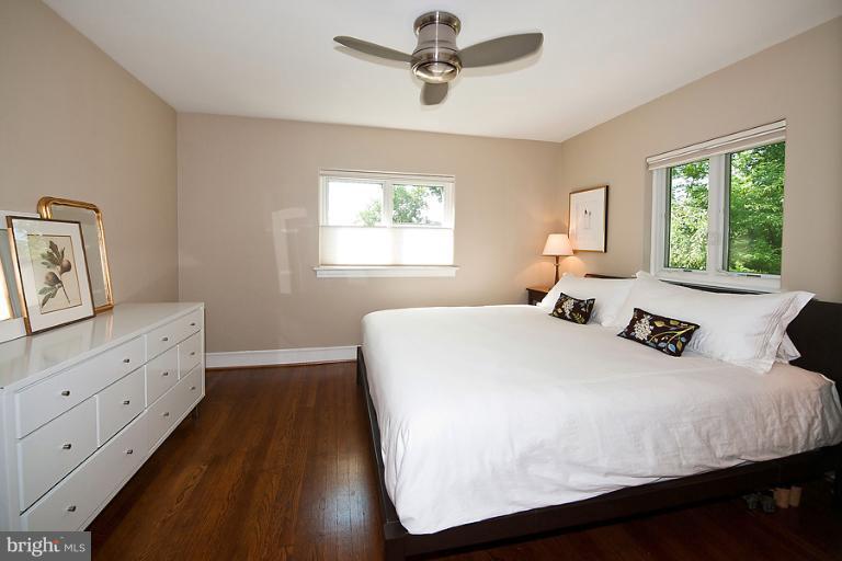 4012 25th Road North Arlington, VA 22207 - Photo 5 of 30 Bedroom