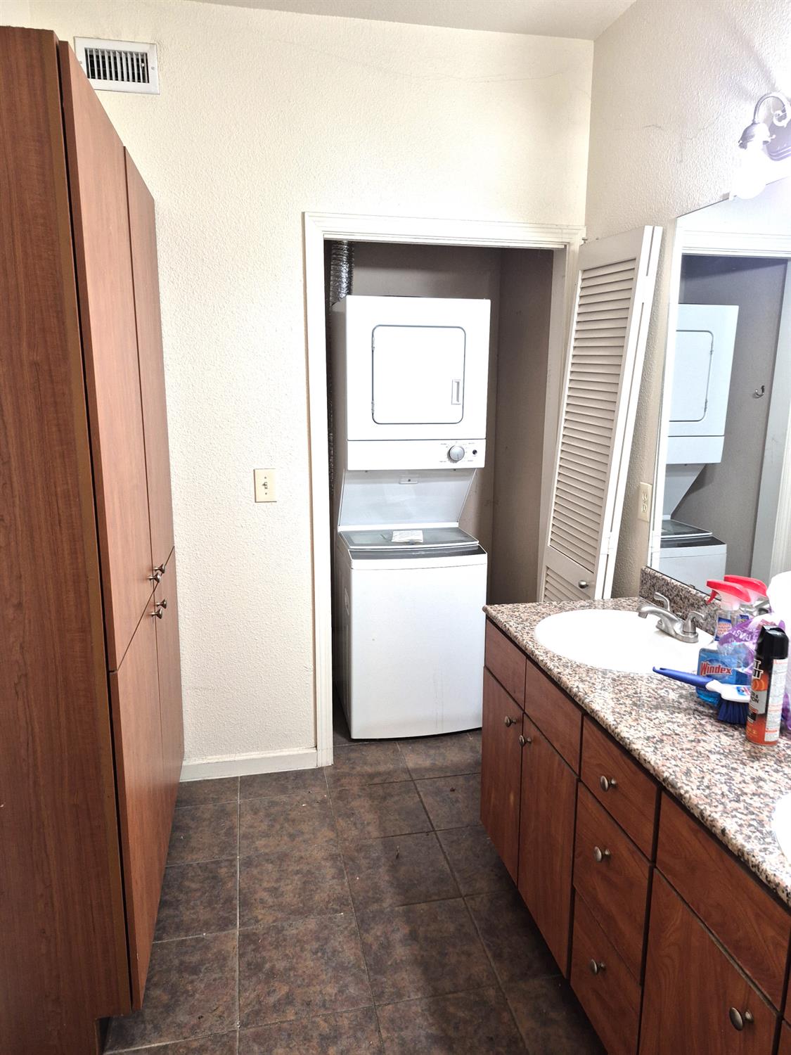 8434 Walerga Road, Unit 911 Antelope, CA 95843 - Photo 19 of 23