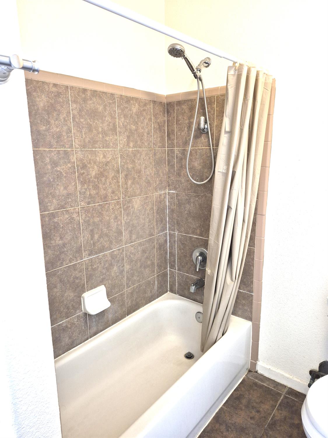 8434 Walerga Road, Unit 911 Antelope, CA 95843 - Photo 21 of 23