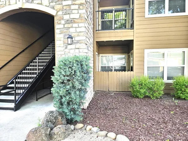 $289,000 | 8434 Walerga Road, Unit 911, Antelope, CA 95843