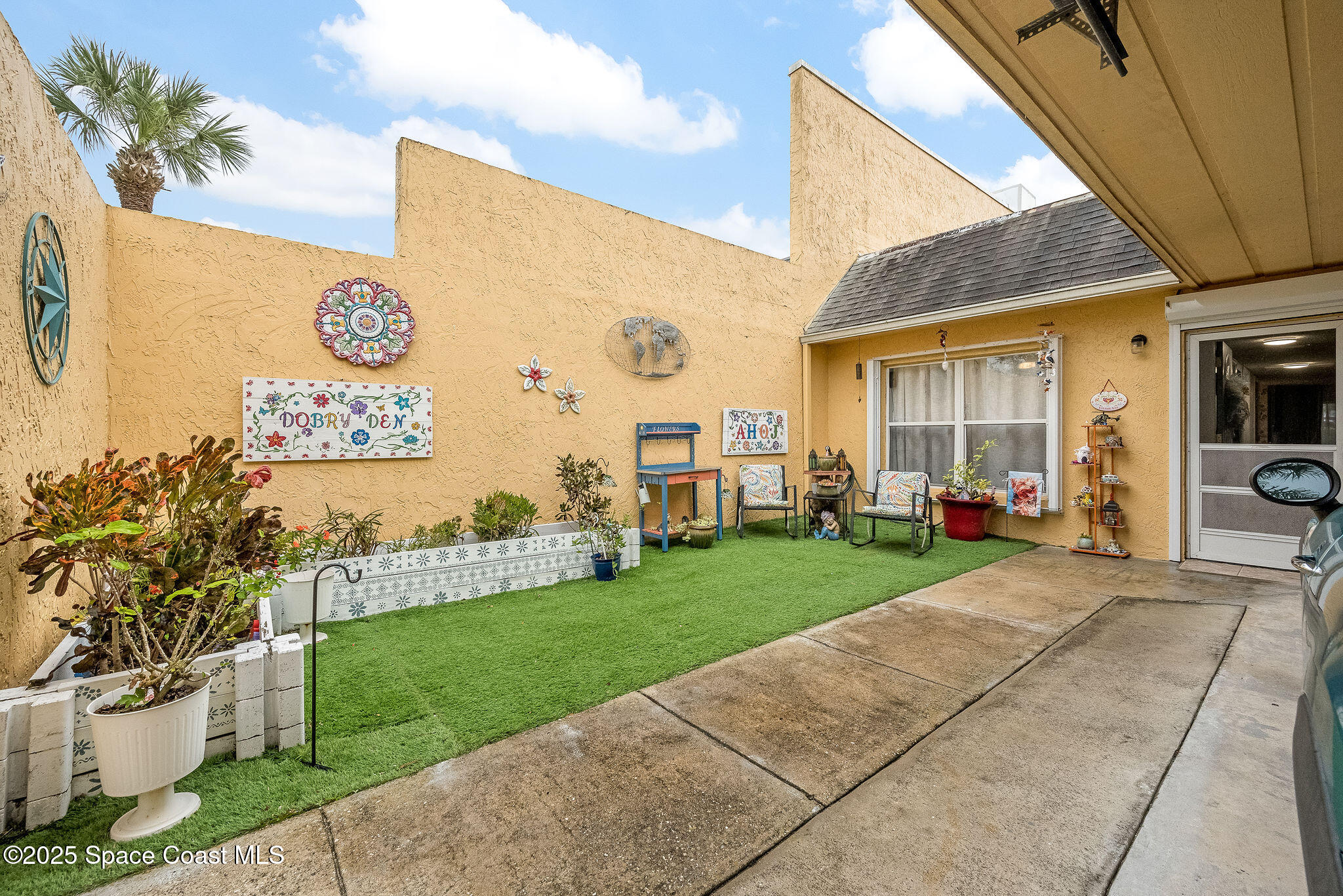 3546 Dairy Road Titusville, FL 32796 - Photo 3 of 18 Courtyard