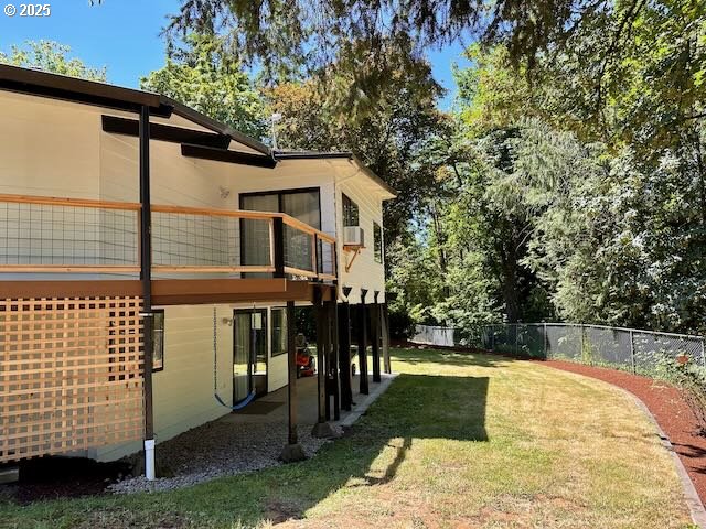 19306 Northwest 11th Avenue Ridgefield, WA 98642 - Photo 2 of 34 a front view of a house with a yard