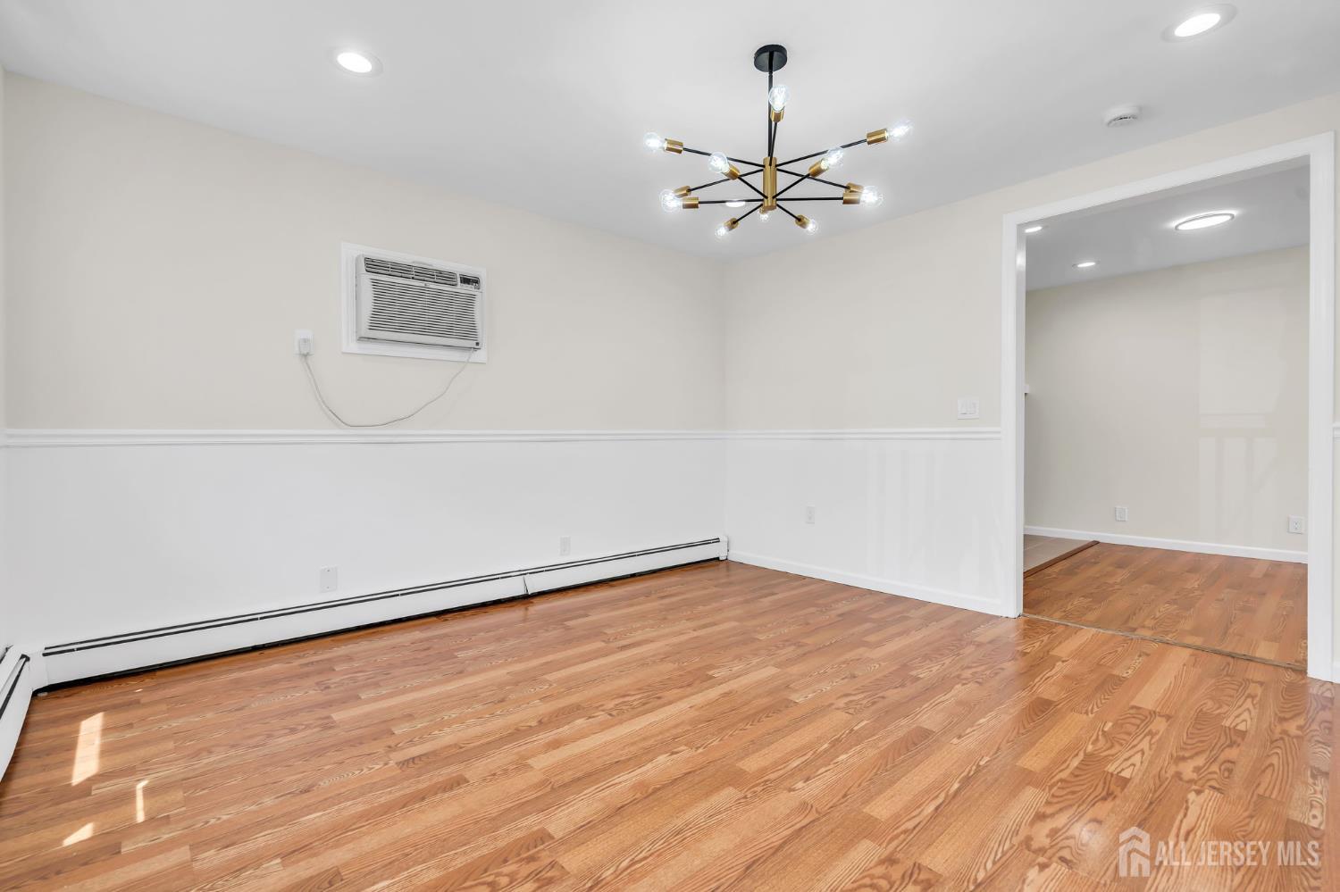 23 Old Forge Road Helmetta, NJ 08828 - Photo 8 of 34