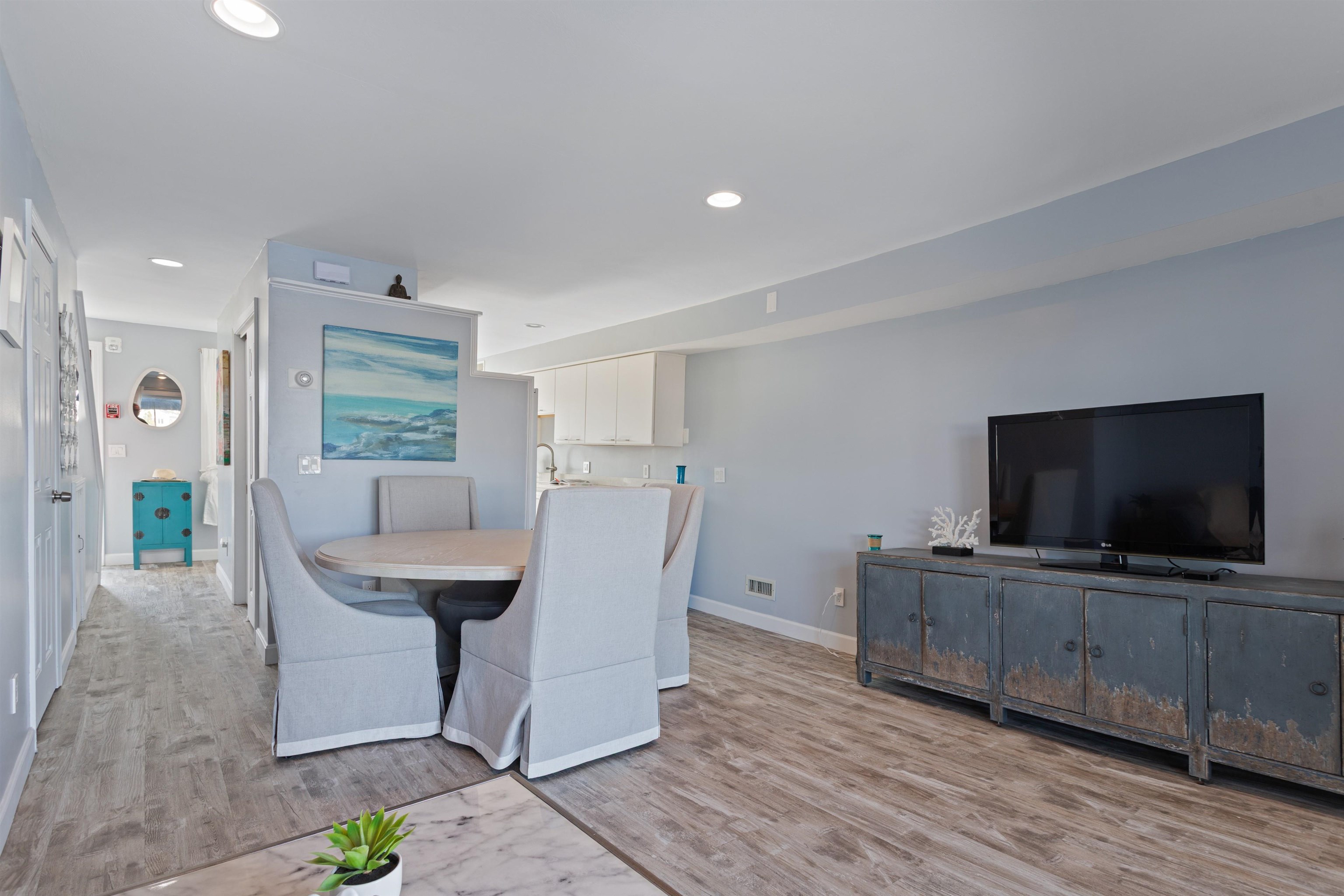 571 Winnacunnet Road, Unit 3 Hampton, NH 03842 - Photo 14 of 34
