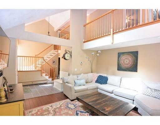 4 Raymond Road Westminster, MA 01473 - Photo 2 of 40 Gallery Image 2