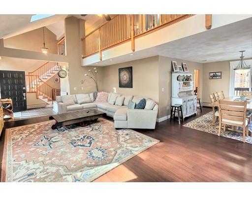 4 Raymond Road Westminster, MA 01473 - Photo 5 of 40 Gallery Image 5