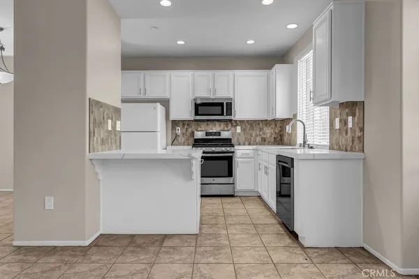 $3,650 | 210 Timberwood, Irvine, CA 92620