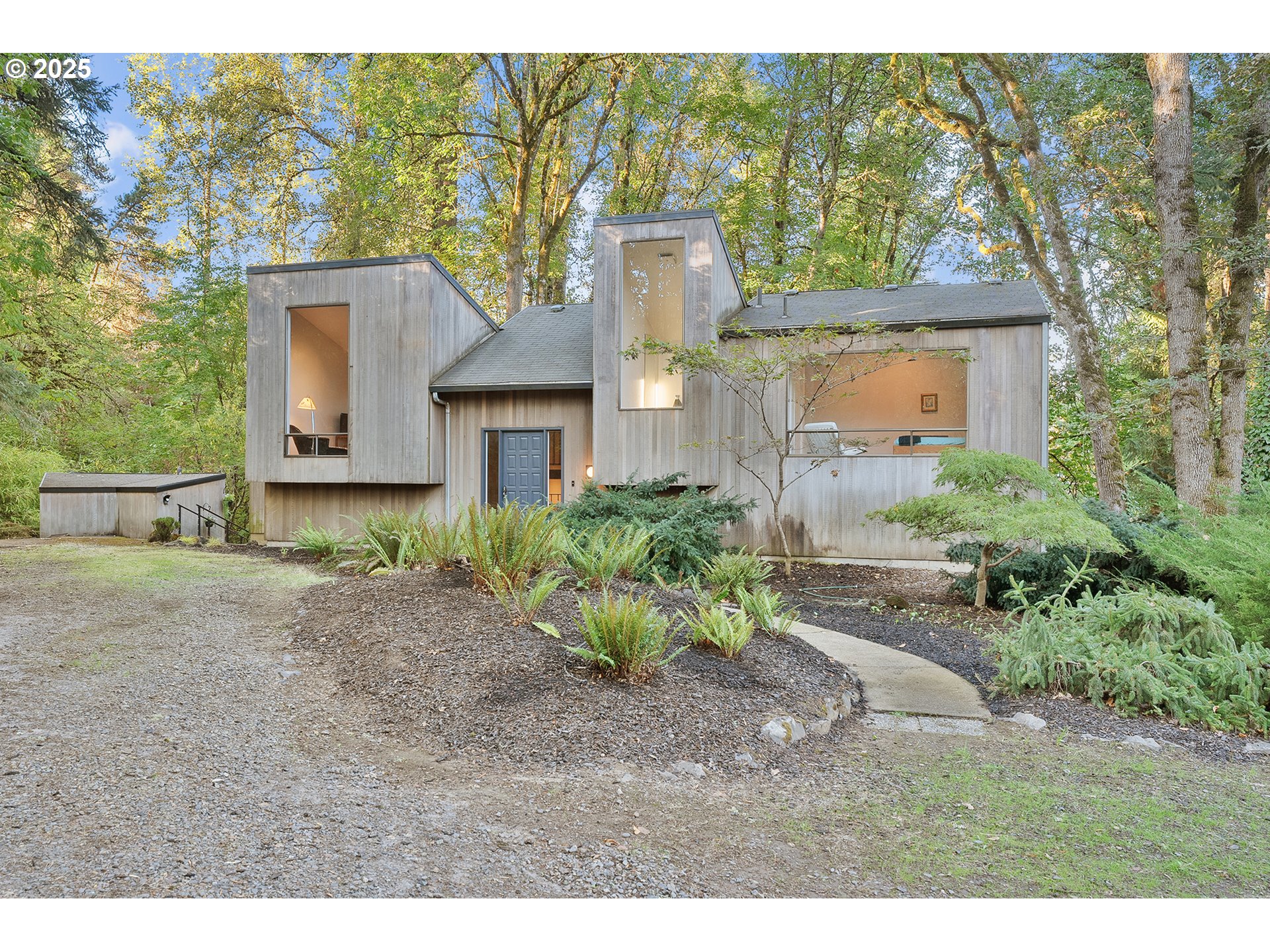 4298 River Road South Salem, OR 97302 - Photo 3 of 48