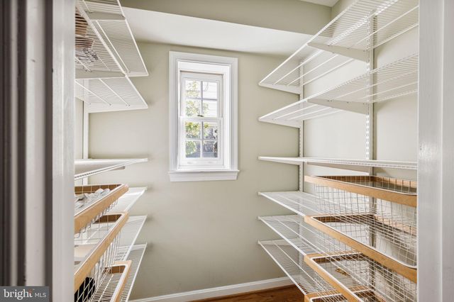 $1,703,000 | 2707 Davis Avenue, Alexandria, VA 22302