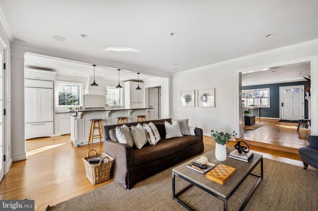 $1,703,000 | 2707 Davis Avenue, Alexandria, VA 22302