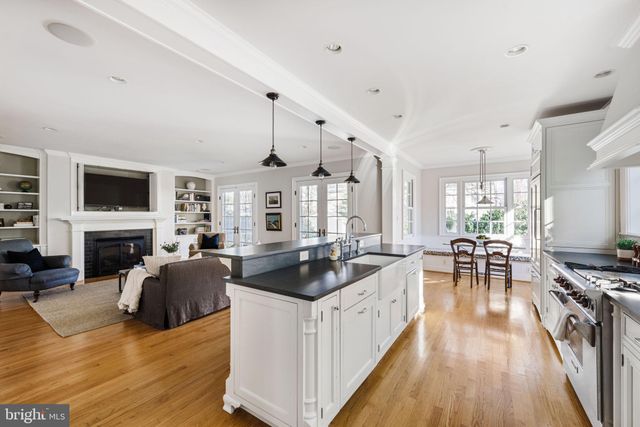 $1,703,000 | 2707 Davis Avenue, Alexandria, VA 22302