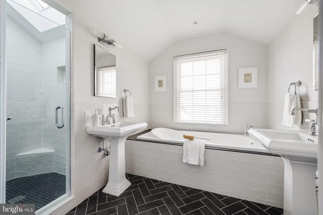 $1,703,000 | 2707 Davis Avenue, Alexandria, VA 22302