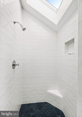 $1,703,000 | 2707 Davis Avenue, Alexandria, VA 22302