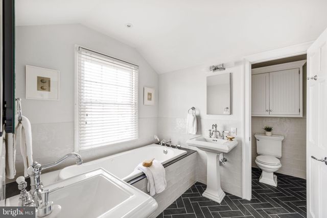 $1,703,000 | 2707 Davis Avenue, Alexandria, VA 22302