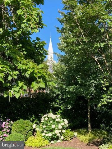 $1,703,000 | 2707 Davis Avenue, Alexandria, VA 22302