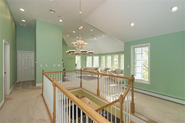 6 Wheeler Road Lexington, MA 02420 - Photo 7 of 14 Gallery Image 7