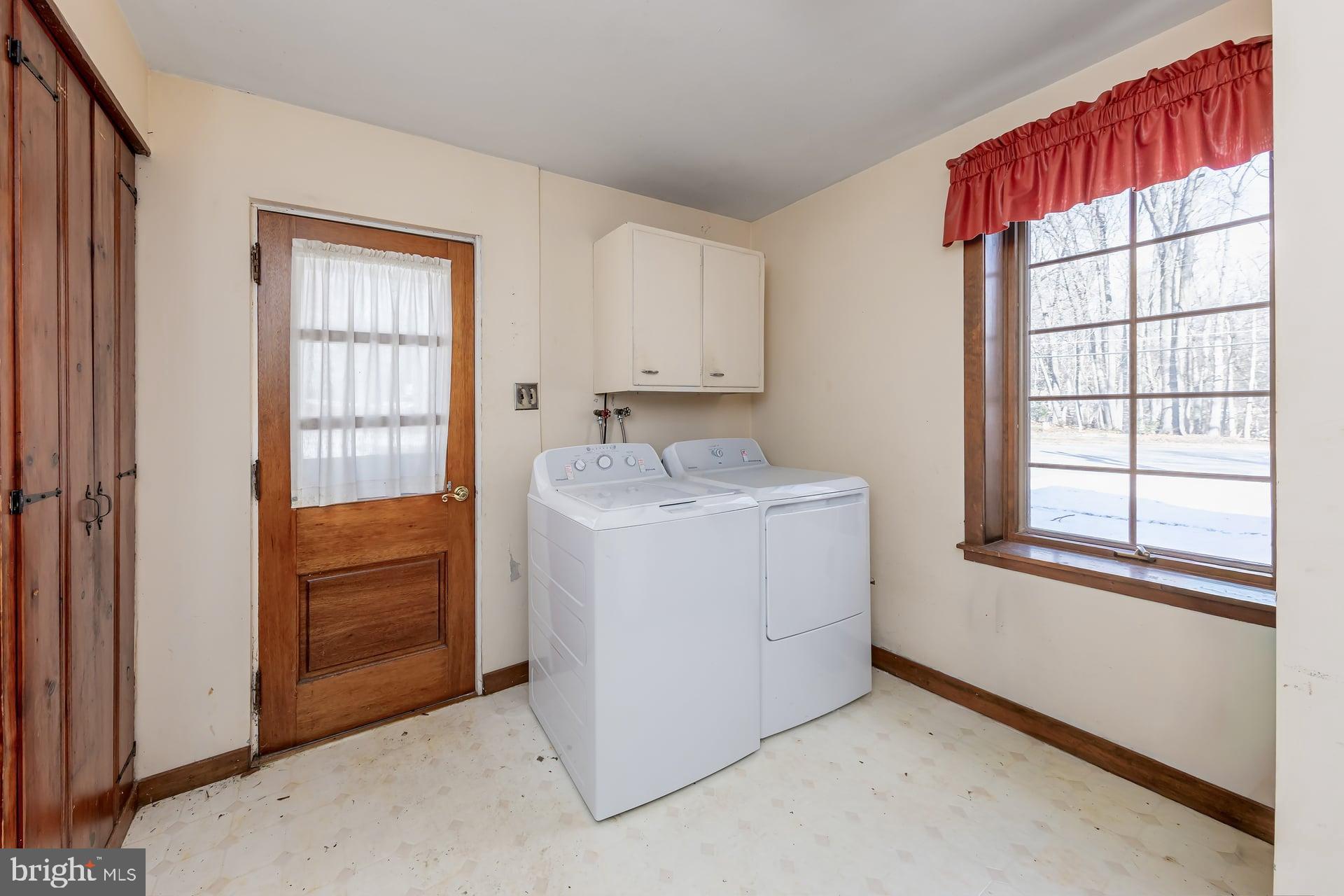 330 1st Avenue Lindenwold, NJ 08021 - Photo 13 of 20 Laundry