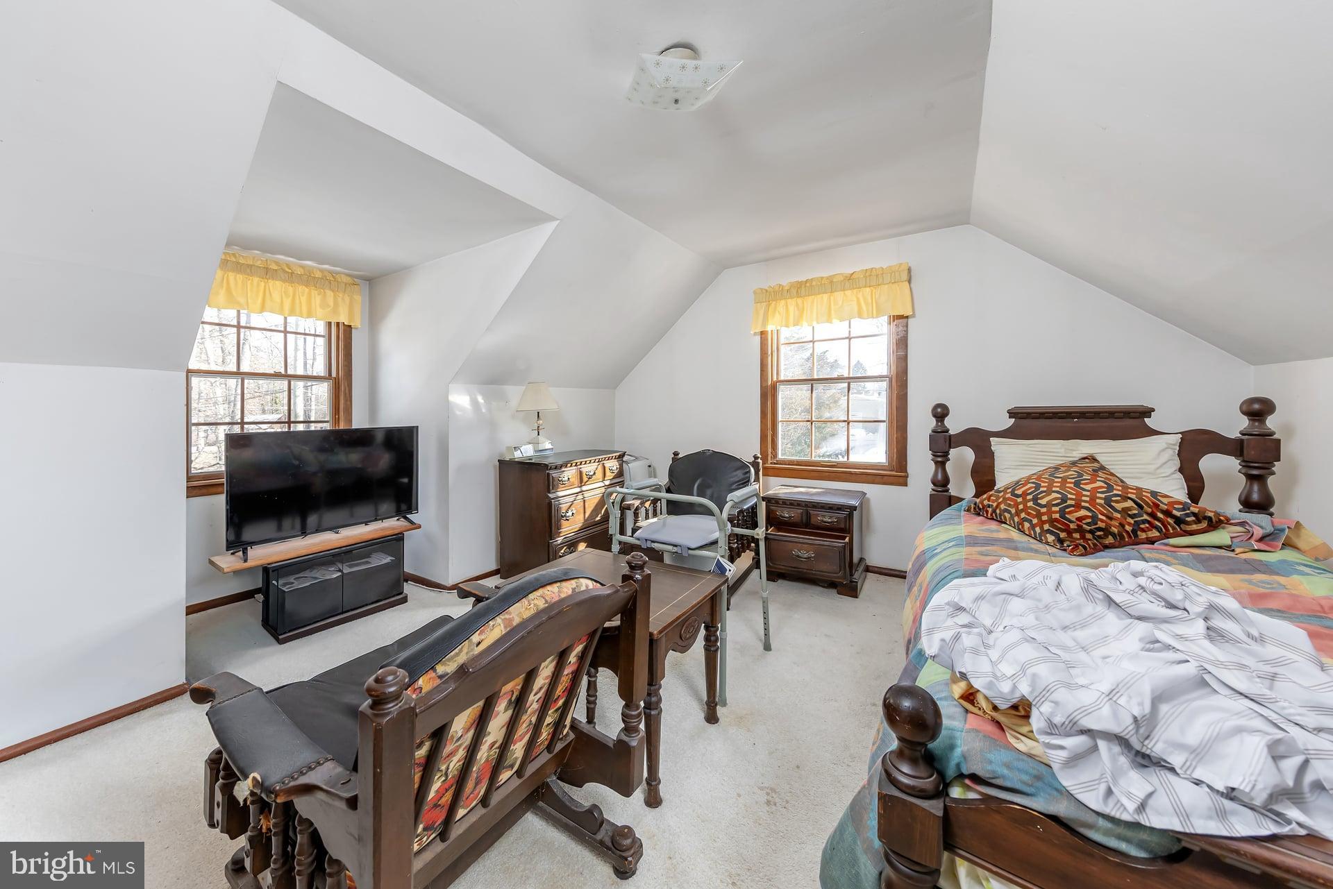 330 1st Avenue Lindenwold, NJ 08021 - Photo 14 of 20 Bedroom 2