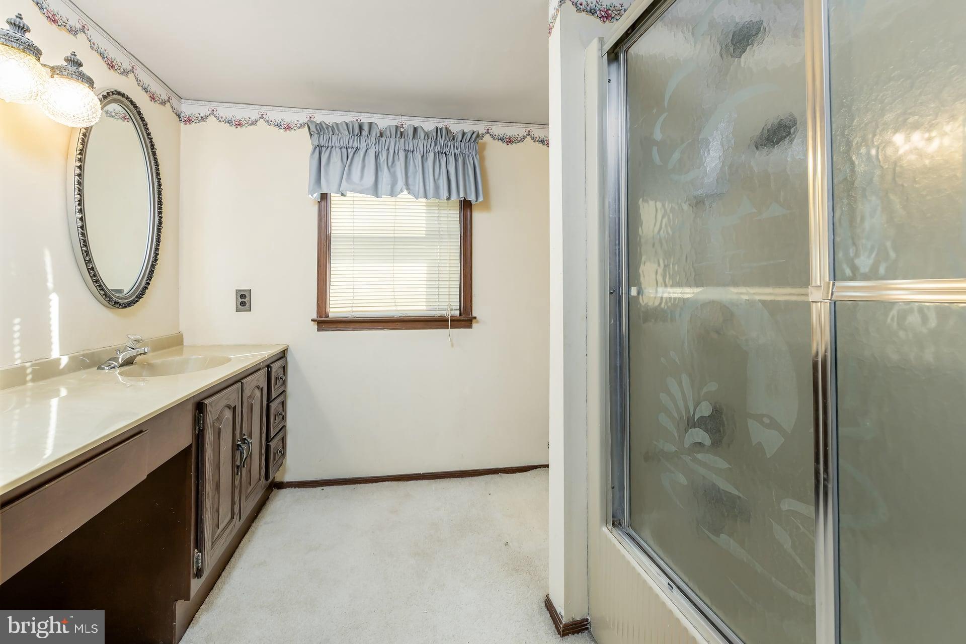 330 1st Avenue Lindenwold, NJ 08021 - Photo 17 of 20 Full bathroom