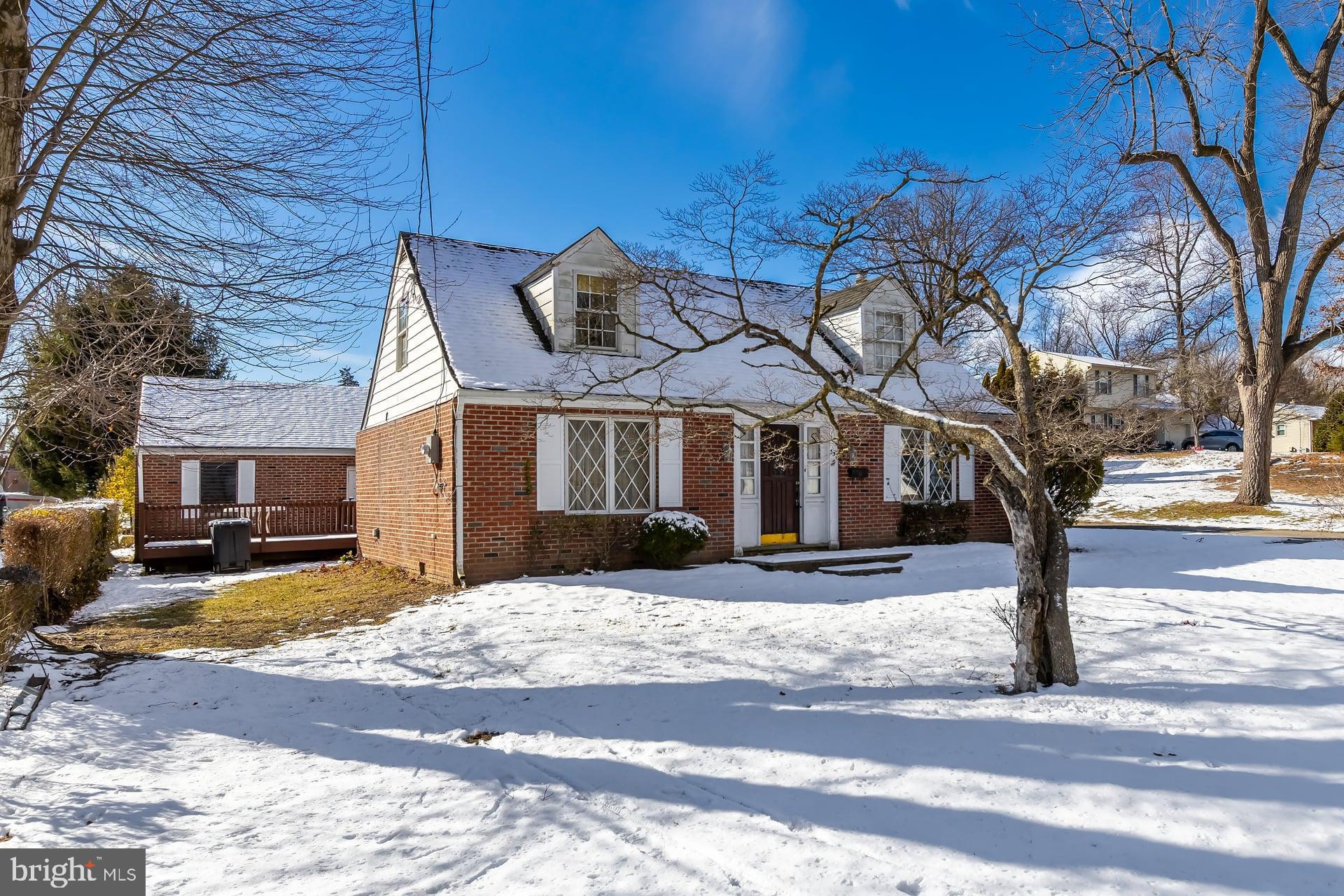 330 1st Avenue Lindenwold, NJ 08021 - Photo 3 of 20