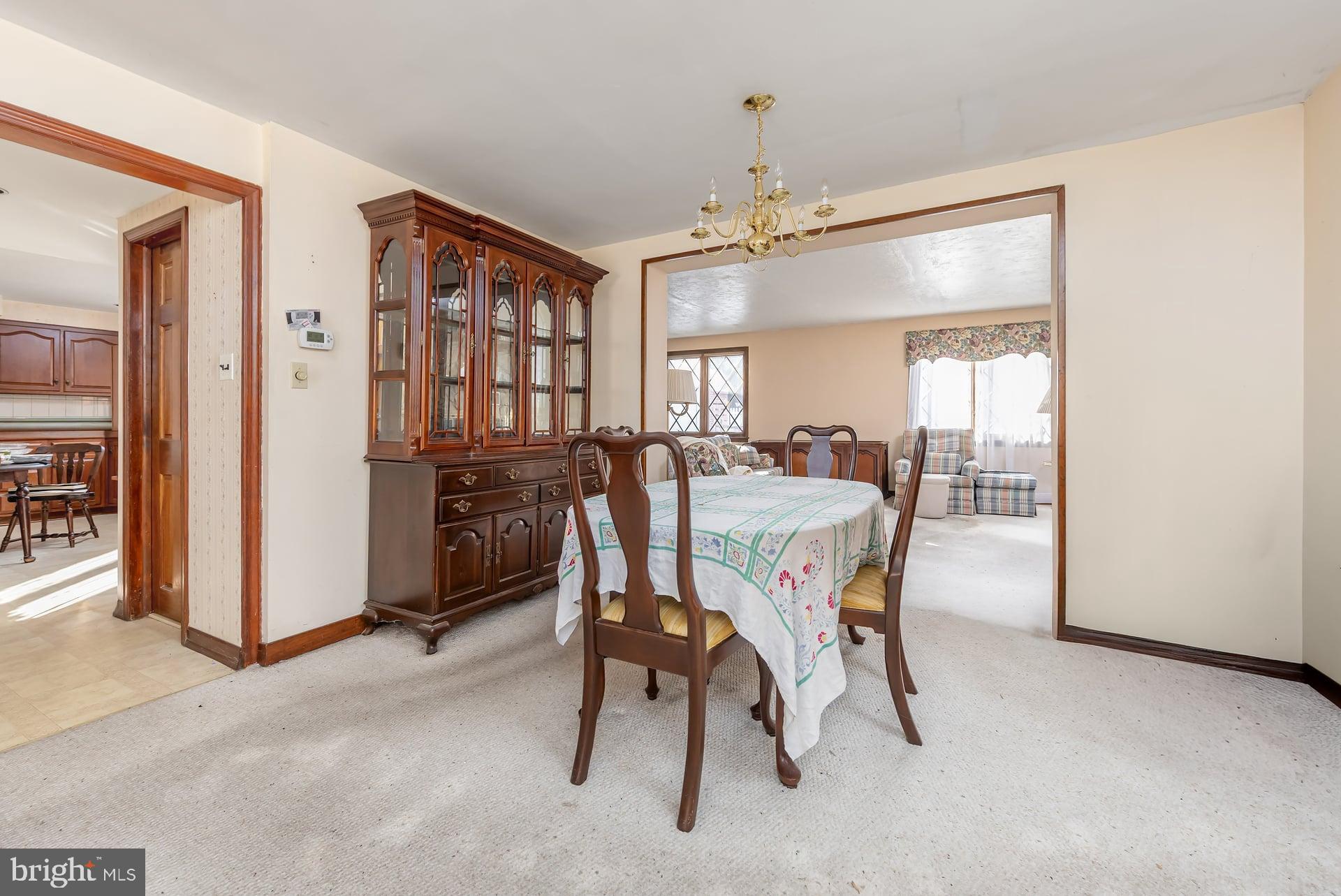 330 1st Avenue Lindenwold, NJ 08021 - Photo 8 of 20 Dining