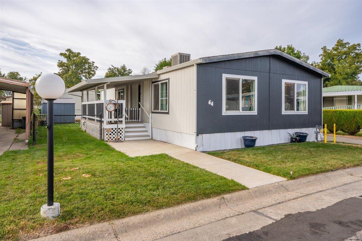 19964 Riverside Avenue, Unit 64 Anderson, CA 96007 - Photo 1 of 43 40-19964 Riverside Ave - Exterior-17