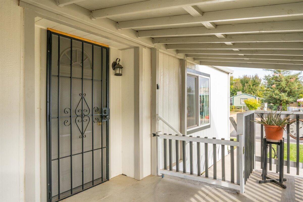 19964 Riverside Avenue, Unit 64 Anderson, CA 96007 - Photo 33 of 43 36-19964 Riverside Ave - Exterior-11