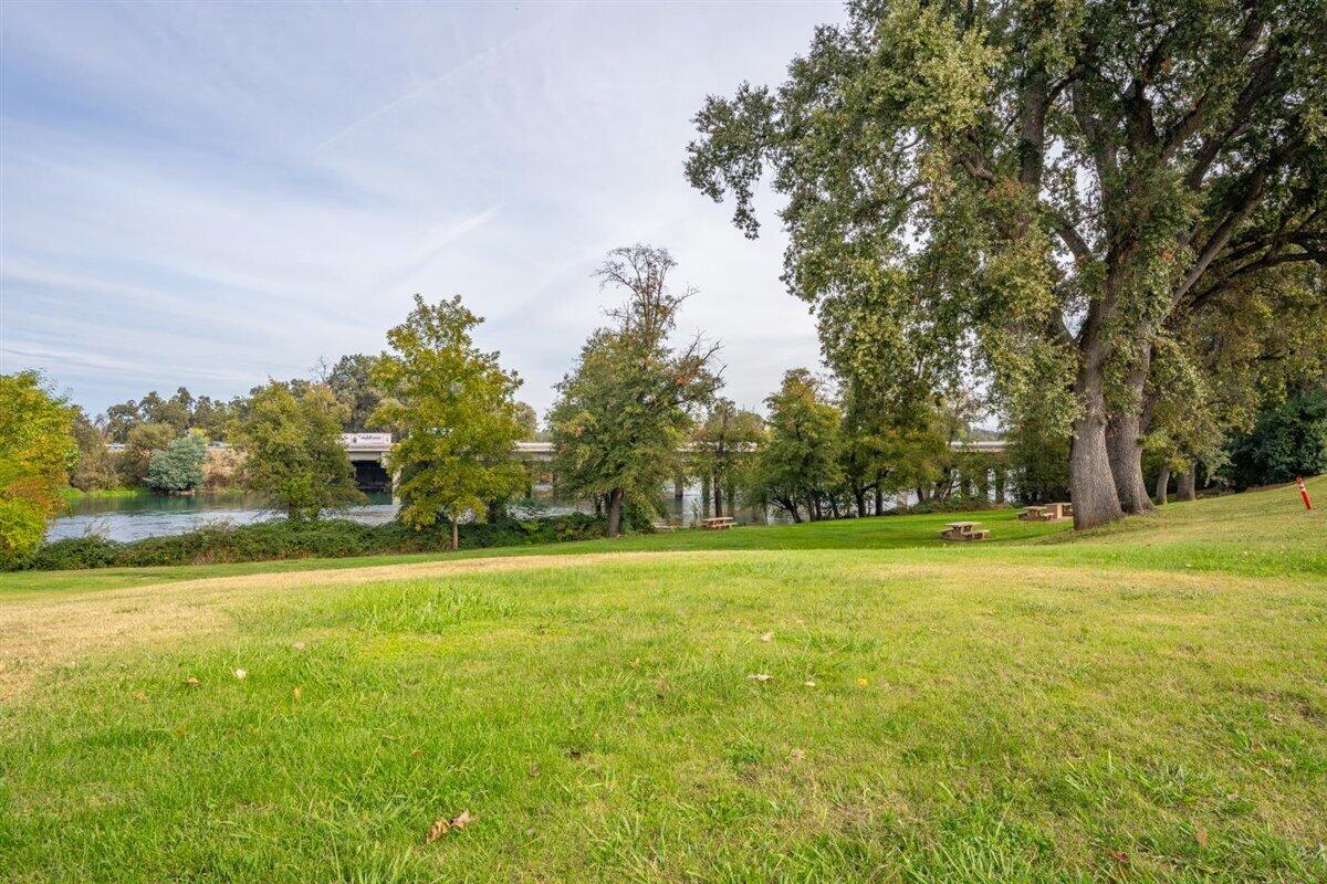 19964 Riverside Avenue, Unit 64 Anderson, CA 96007 - Photo 41 of 43 47-19964 Riverside Ave - Exterior-25