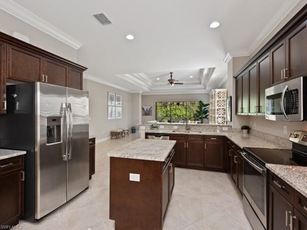7401 Moorgate Point Way Naples, FL 34113 - Photo 3 of 14 Gallery Image 3